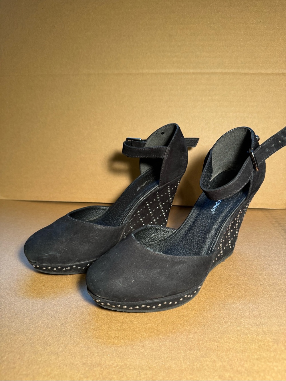 Simple Black Studded Wedge Sandals with Ankle Strap - Picture 4 of 7